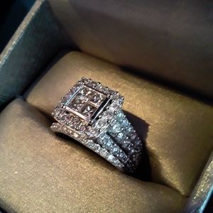 Zales 4ct 14kwg princess cut diamond engagement ri